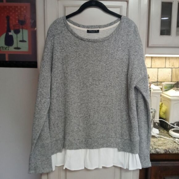 maven west Ruffle Hem Sweatshirt in Heather Grey Preppy - Picture 5 of 11